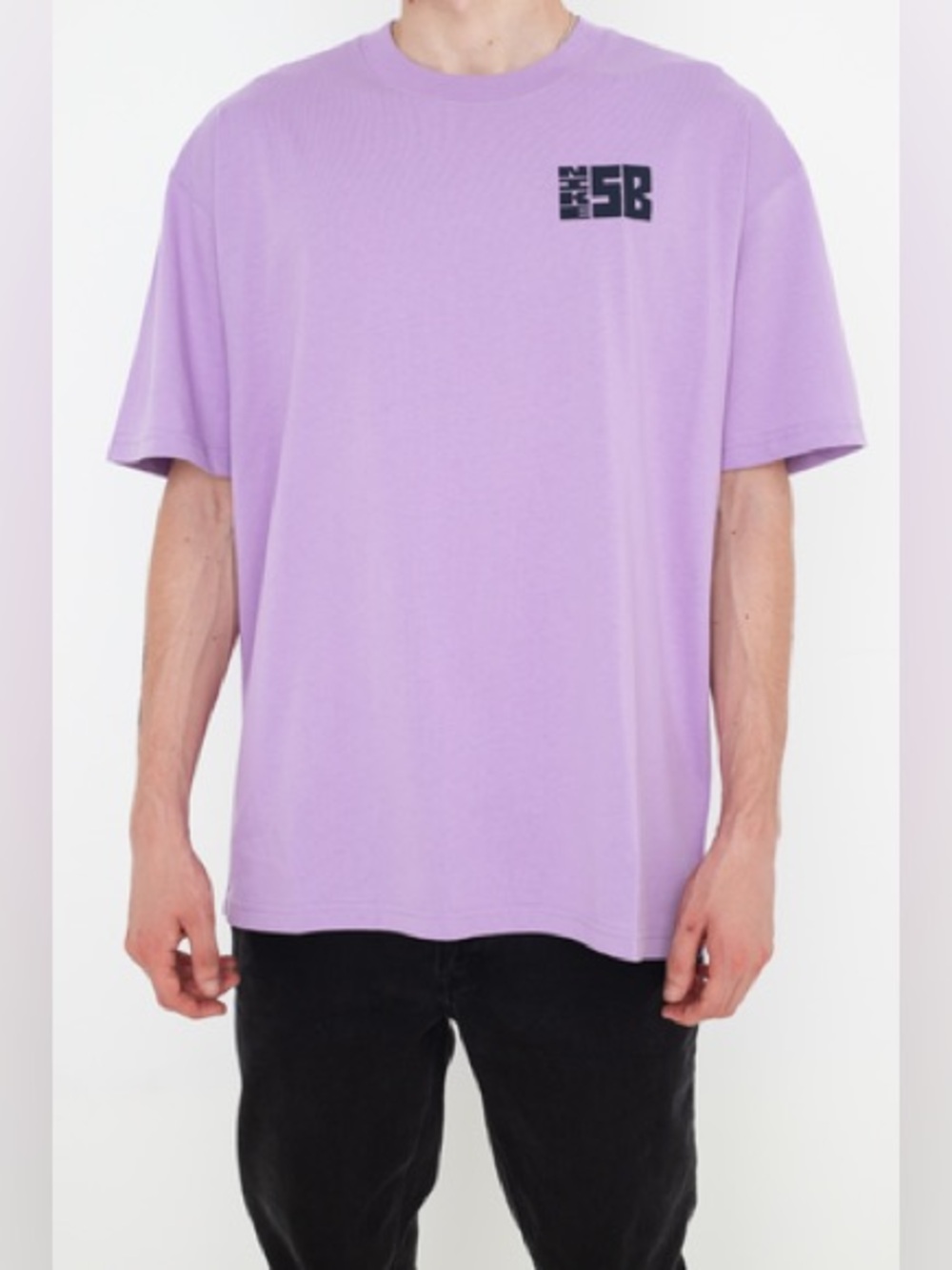Nike SB Stamp Tshirt in Violet Star. Size Large